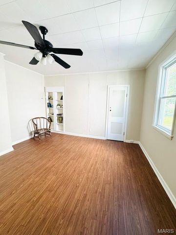 1928 Arsenal Street, St Louis, MO 63118