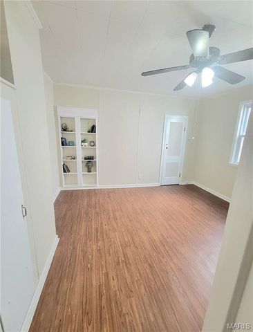 1928 Arsenal Street, St Louis, MO 63118
