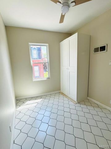 1928 Arsenal Street, St Louis, MO 63118