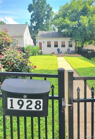 1928 Arsenal Street, St Louis, MO 63118