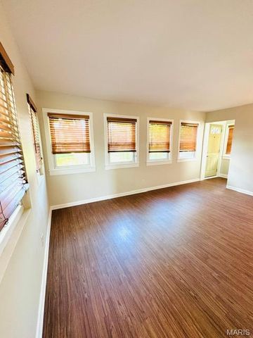 1928 Arsenal Street, St Louis, MO 63118