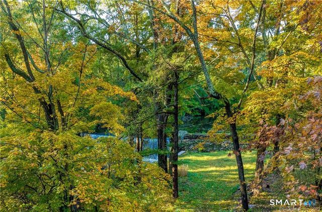191 Huntington Street, Shelton, CT 06484