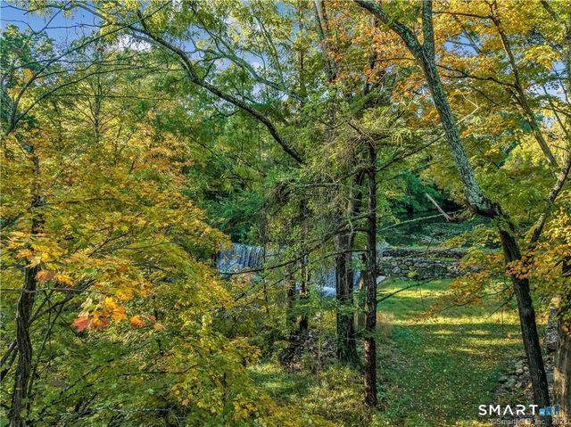 191 Huntington Street, Shelton, CT 06484