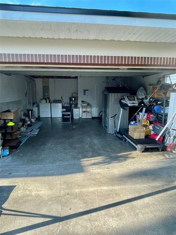2011 DRUID ROAD E, Clearwater, FL 33764
