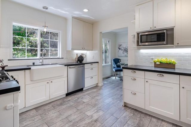 1595 Dwight Way, Berkeley, CA 94703