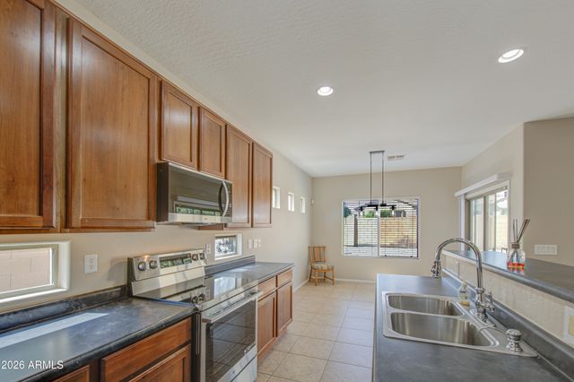 15694 W MACKENZIE Drive, Goodyear, AZ 85395