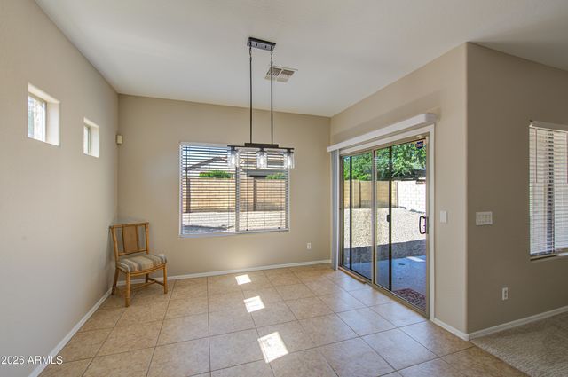 15694 W MACKENZIE Drive, Goodyear, AZ 85395