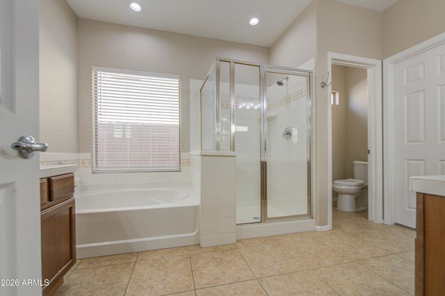 15694 W MACKENZIE Drive, Goodyear, AZ 85395