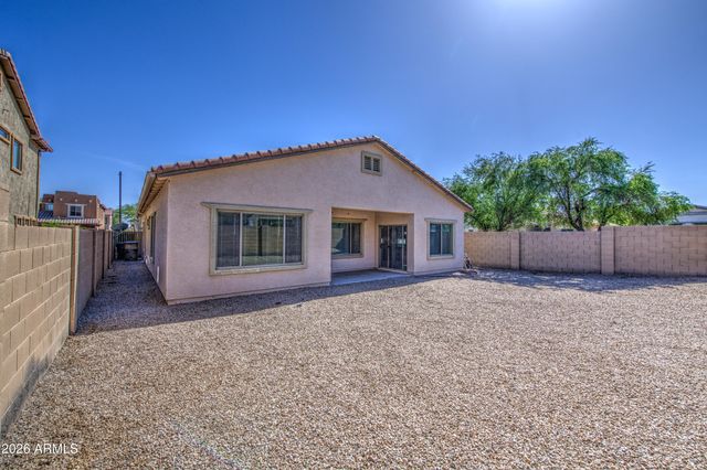 15694 W MACKENZIE Drive, Goodyear, AZ 85395