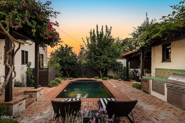 2391 Catherine Road, Altadena, CA 91001