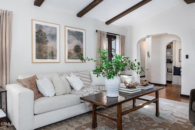 2391 Catherine Road, Altadena, CA 91001