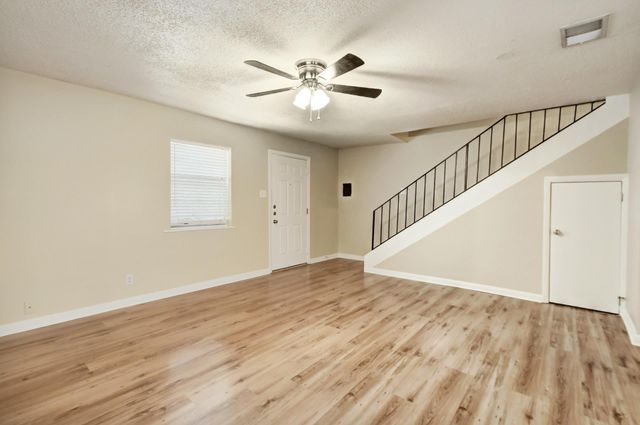 1704 E.M. Franklin Ave Unit B, Austin, TX 78721