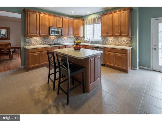 2829 WESTERHAM RD, Downingtown, PA 19335