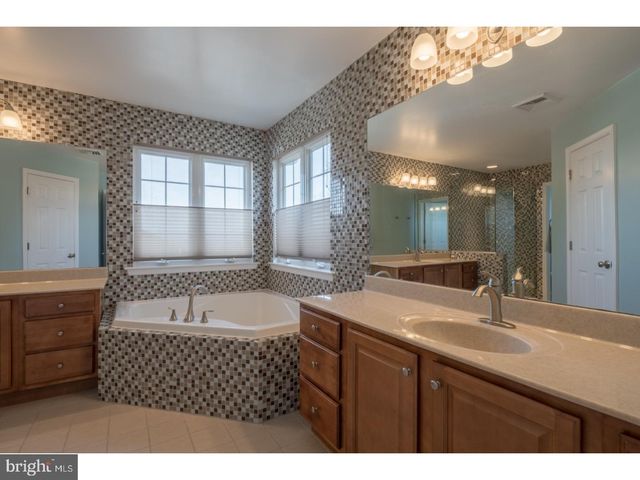 2829 WESTERHAM RD, Downingtown, PA 19335