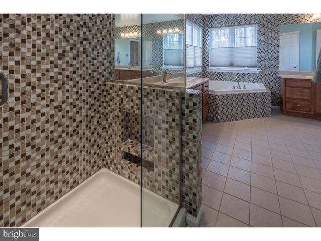 2829 WESTERHAM RD, Downingtown, PA 19335