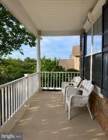 2829 WESTERHAM RD, Downingtown, PA 19335