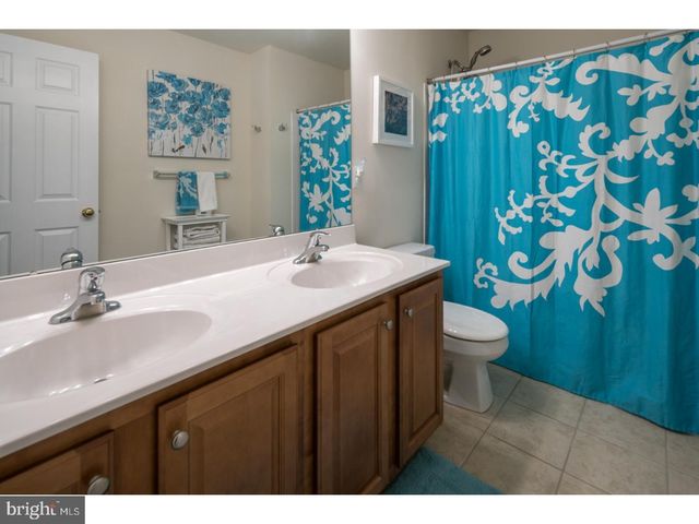 2829 WESTERHAM RD, Downingtown, PA 19335