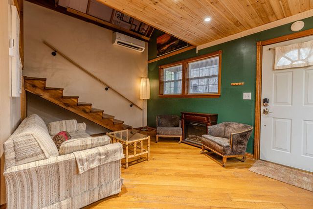 9851 Cranston Road, Morehead, KY 40351