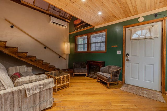 9851 Cranston Road, Morehead, KY 40351