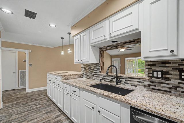 4210 Mossygate Drive, Spring, TX 77373