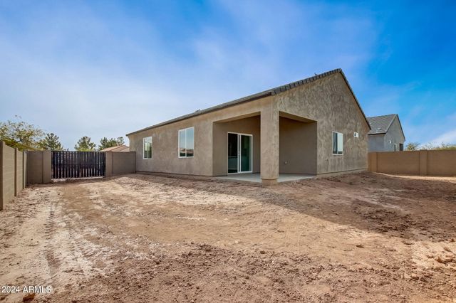 8411 W ALTOS Drive, Arizona City, AZ 85123