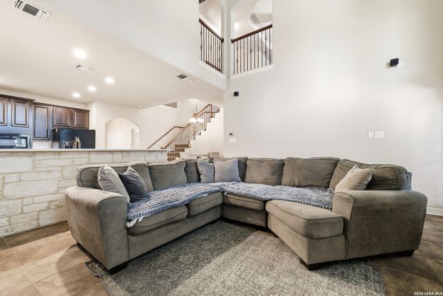 13726 Palatine Hl, San Antonio, TX 78253