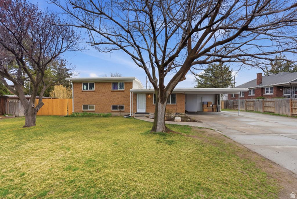 3401 S LEE ANN ST, West Valley City, UT 84119