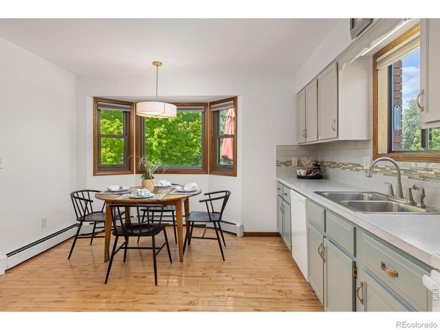 417 Westview Court, Longmont, CO 80504