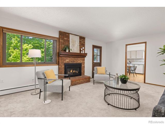 417 Westview Court, Longmont, CO 80504