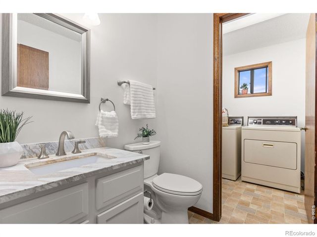 417 Westview Court, Longmont, CO 80504