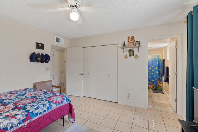 522 E Calle Nacozari, Nogales, AZ 85621