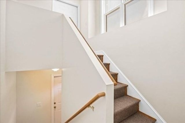 468 Sea St 468, Quincy, MA 02169