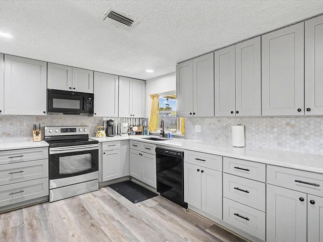 3142 PINON DRIVE, Holiday, FL 34691