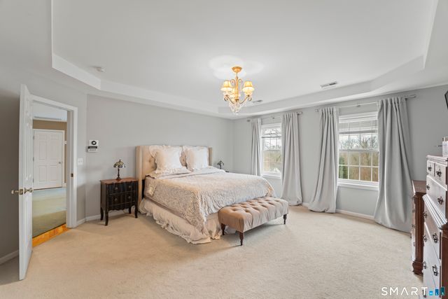 15 Wedgewood Court, Newtown, CT 06470