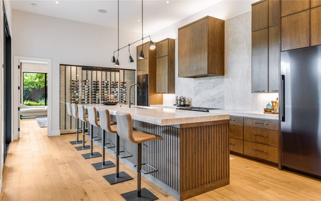 6522 Pemberton Drive, Dallas, TX 75230