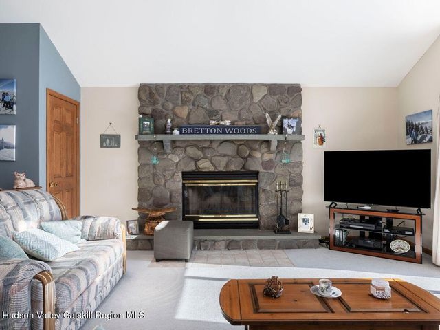 114 Conifer Lake Road W, Jewett, NY 12444