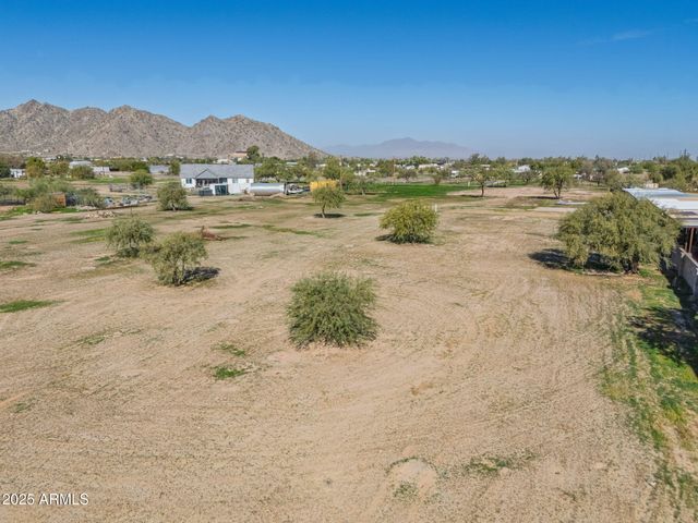 51259 W JULIE Lane 203, Maricopa, AZ 85139