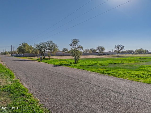 51259 W JULIE Lane 203, Maricopa, AZ 85139