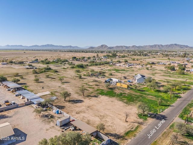 51259 W JULIE Lane 203, Maricopa, AZ 85139