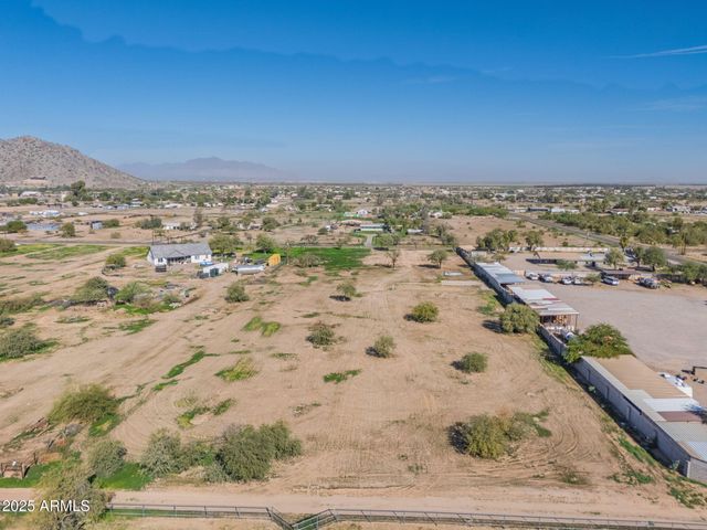 51259 W JULIE Lane 203, Maricopa, AZ 85139