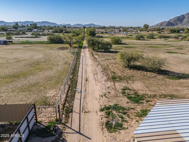 51259 W JULIE Lane 203, Maricopa, AZ 85139