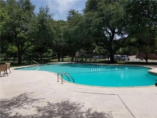 4907 Rollingwood Court, Garland, TX 75043