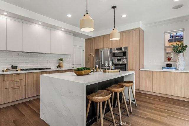 65 Ranchland, Irvine, CA 92618