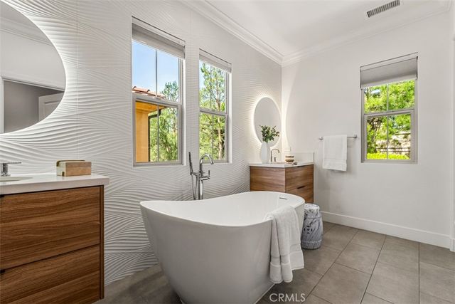 65 Ranchland, Irvine, CA 92618