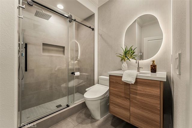 65 Ranchland, Irvine, CA 92618