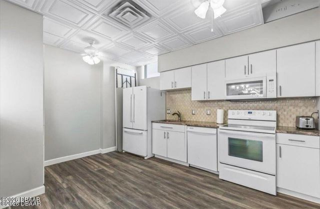 2828 N Atlantic Ave Unit 1704, Daytona Beach, FL 32118