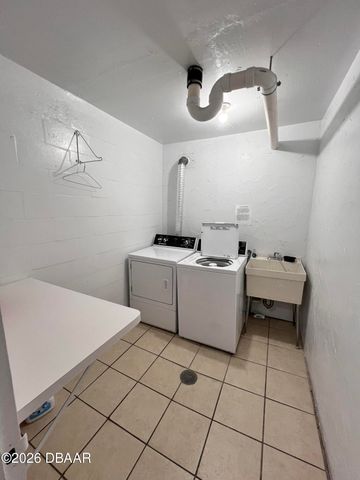 2828 N Atlantic Ave Unit 1704, Daytona Beach, FL 32118