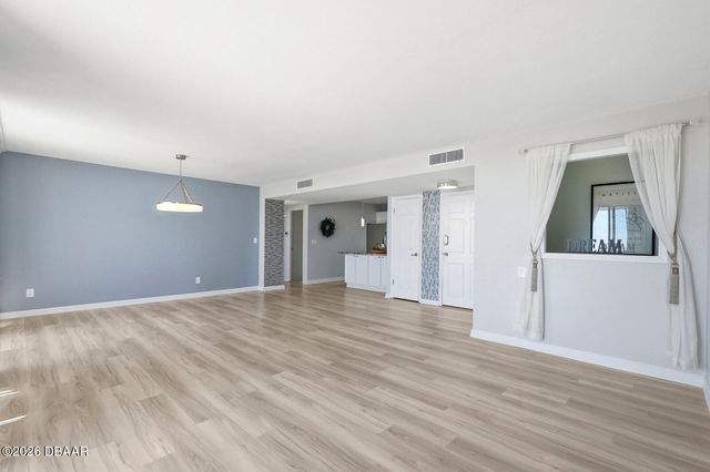 2828 N Atlantic Ave Unit 1704, Daytona Beach, FL 32118