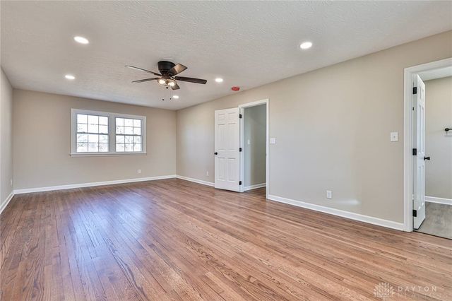 504 Kenridge Drive, Middletown, OH 45042