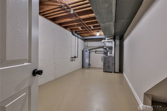 504 Kenridge Drive, Middletown, OH 45042